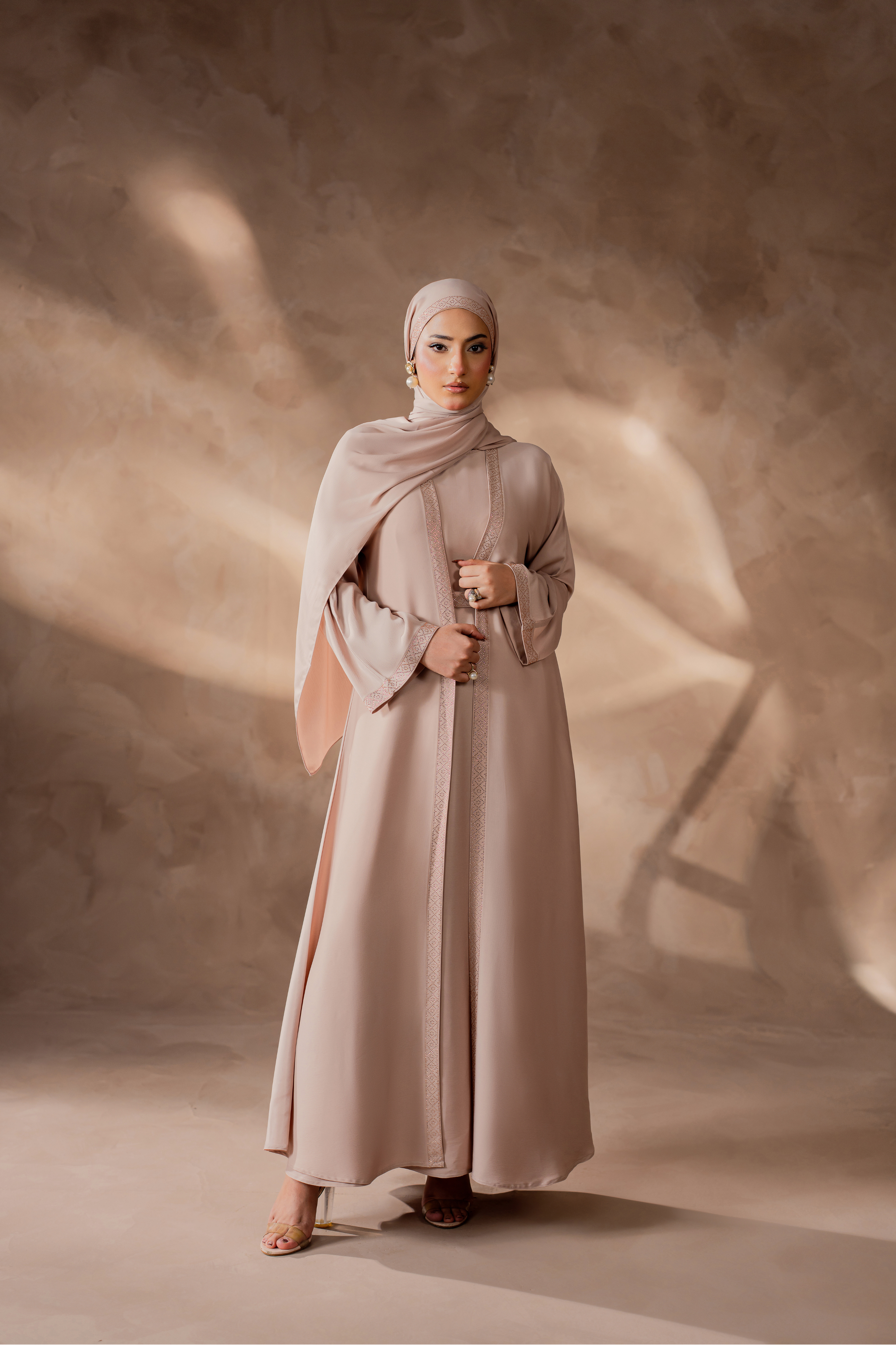 peech front open nida abaya with matching hijab