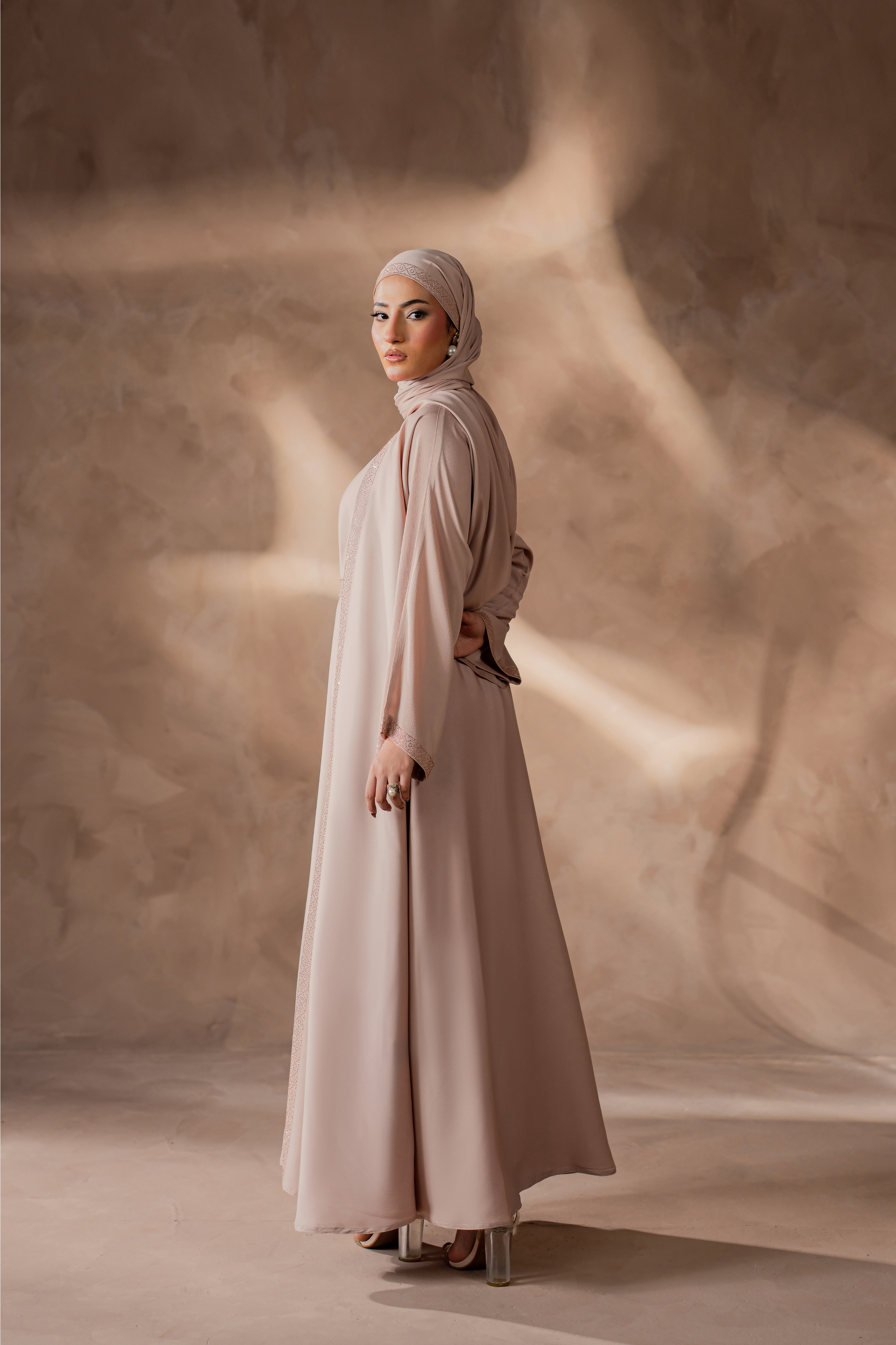 peech front open nida abaya with matching hijab