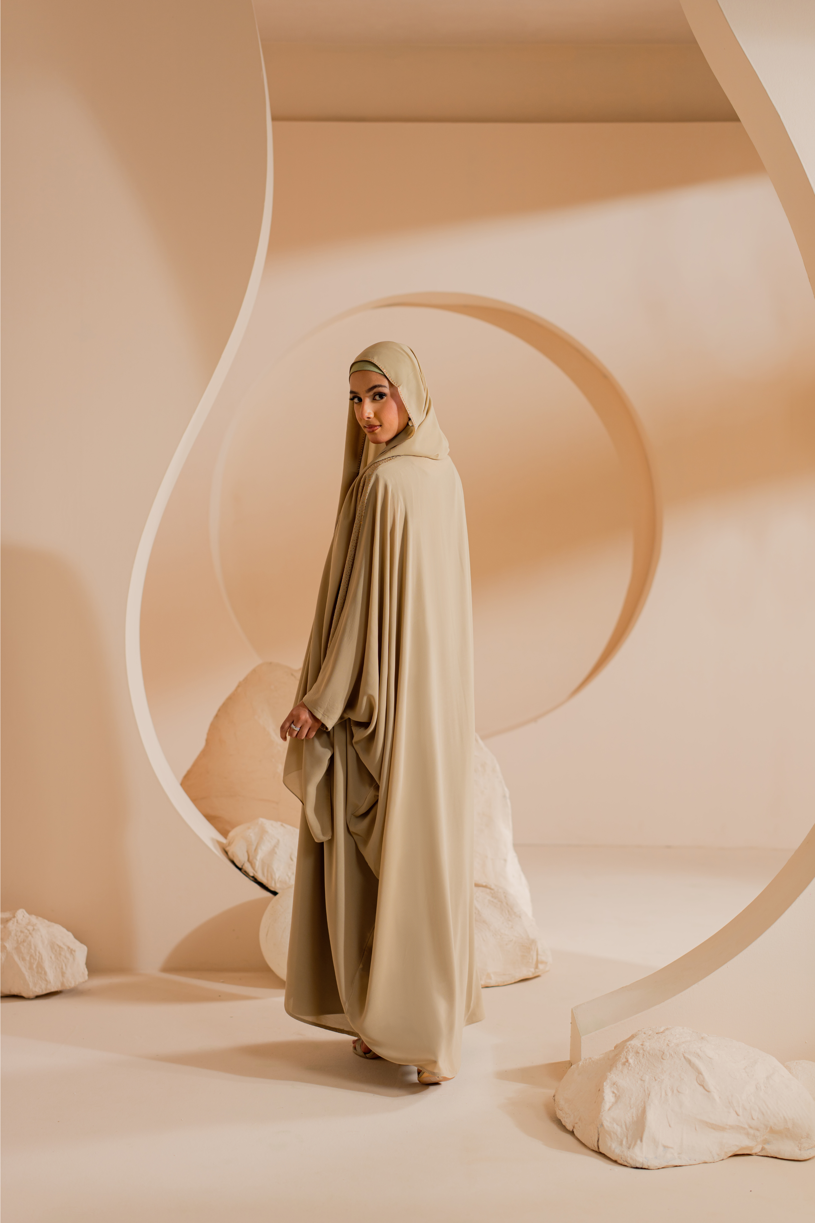 camel 3 Set front open abaya with Matching Hijab