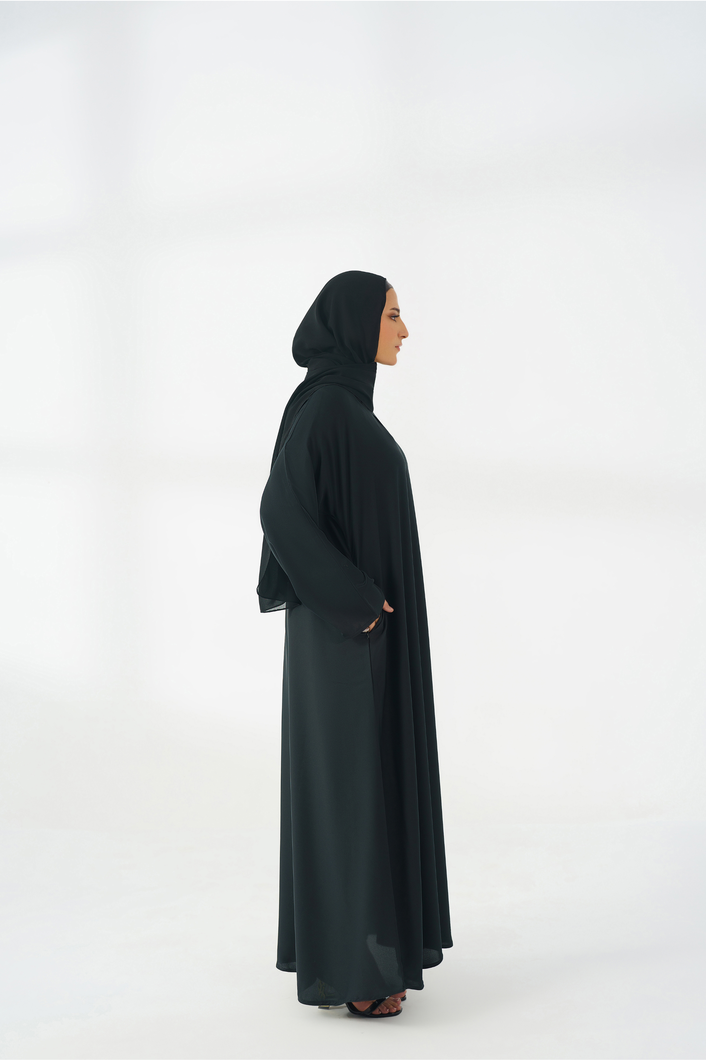 Black Basic Abaya