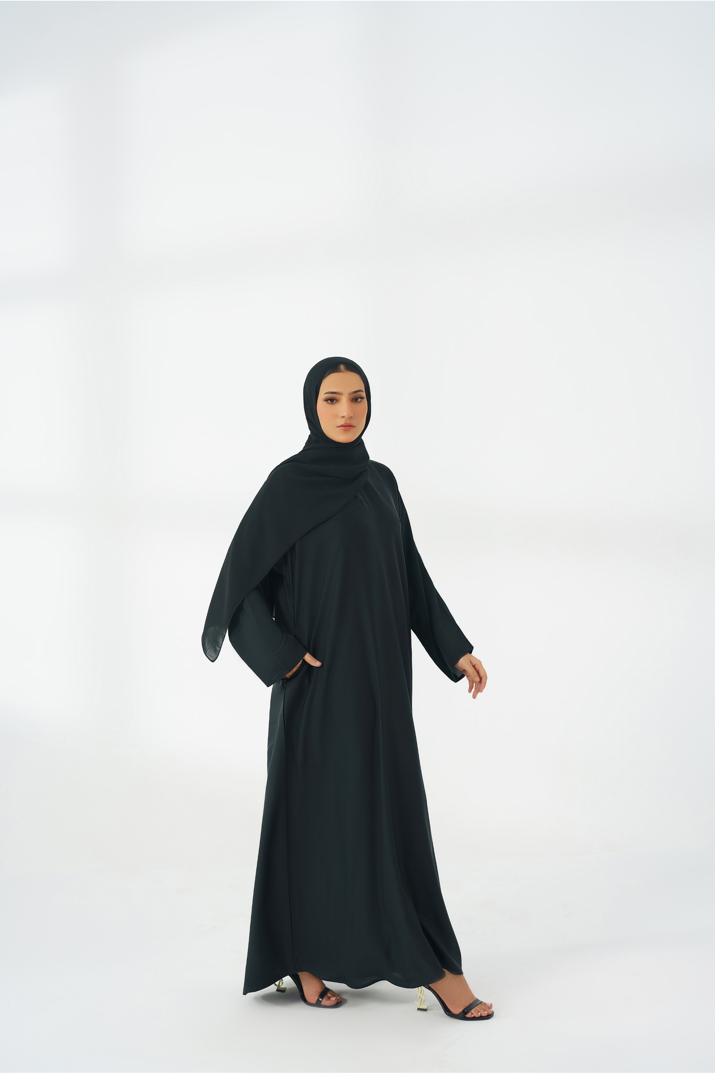 Black Basic Abaya