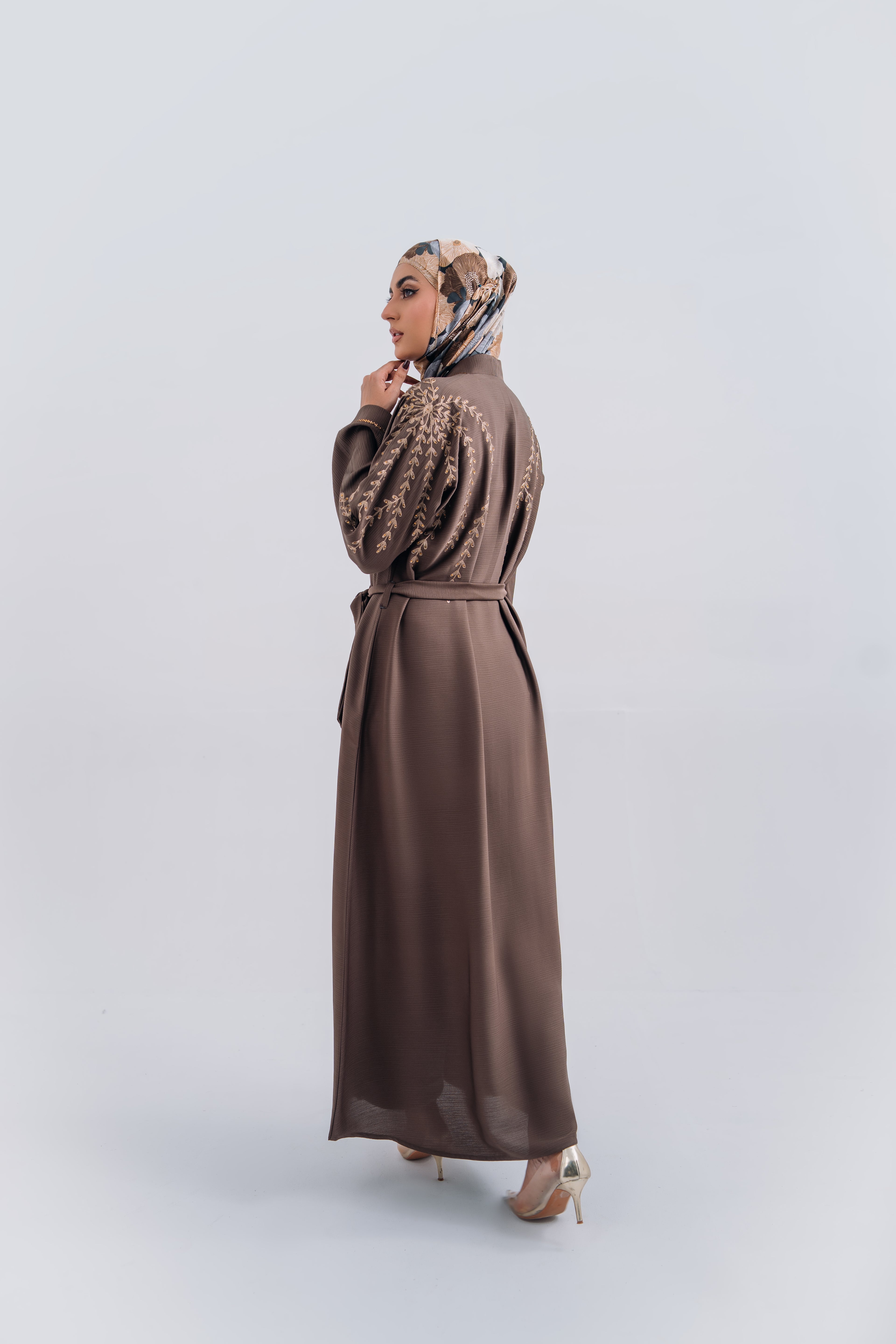 Embroidered abaya