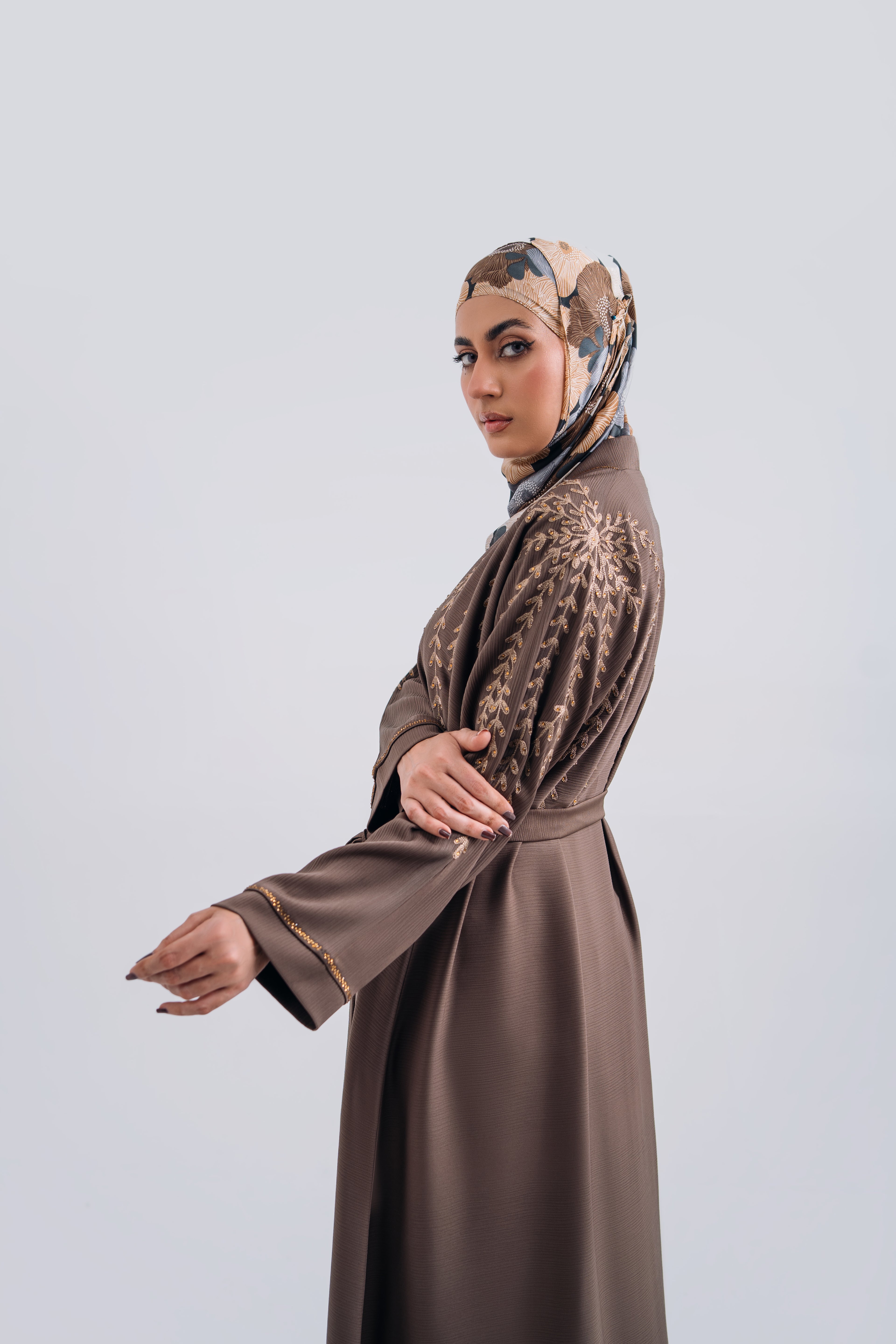 Embroidered abaya