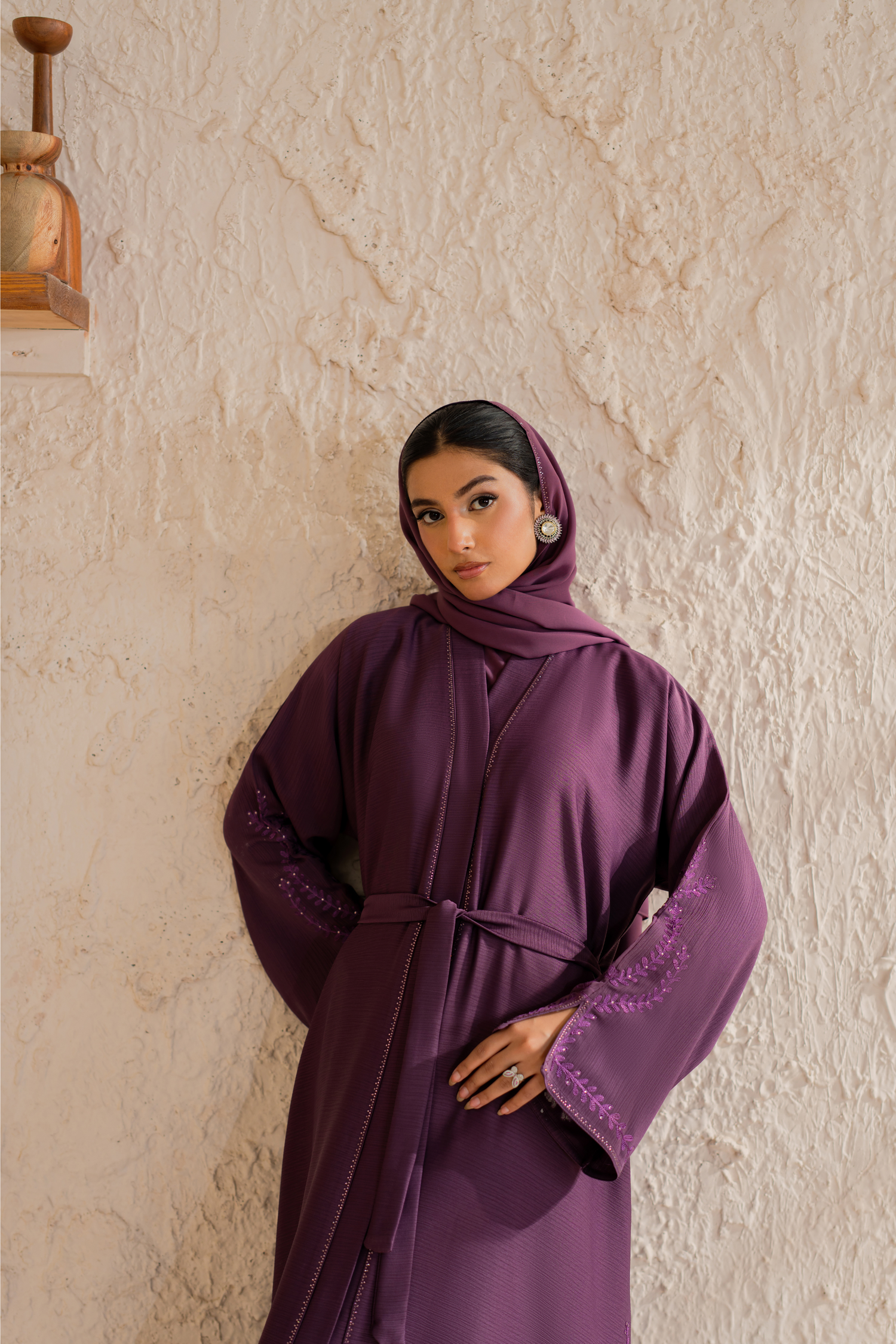 chocked abaya