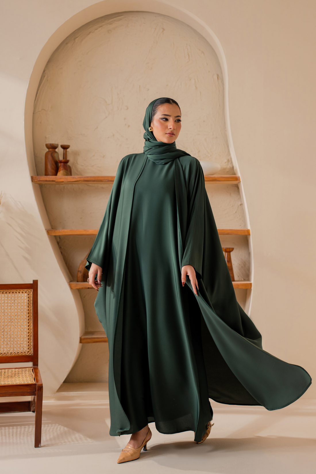 Green front open nida abaya with matching hijab
