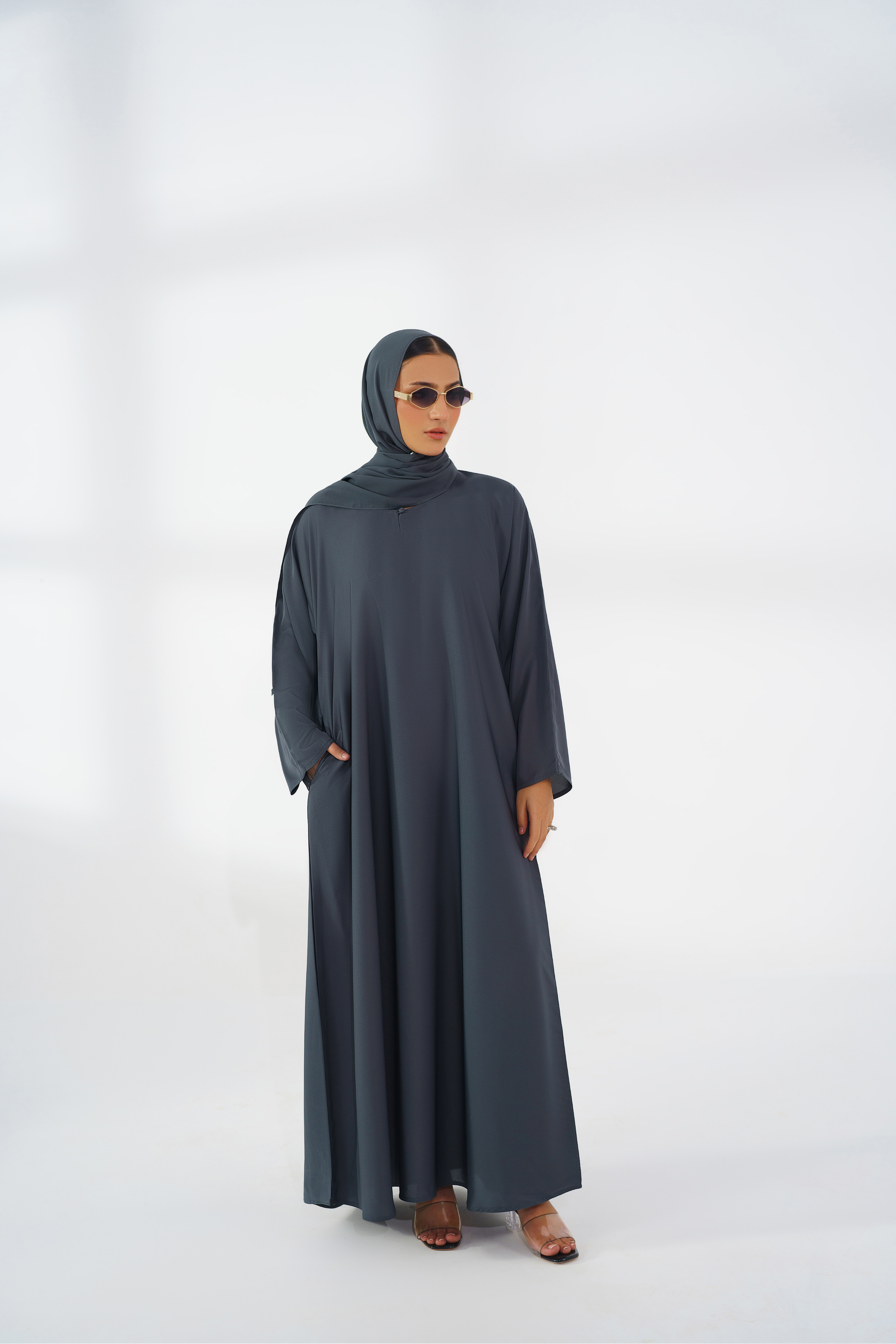 Gray BASIC ABAYA