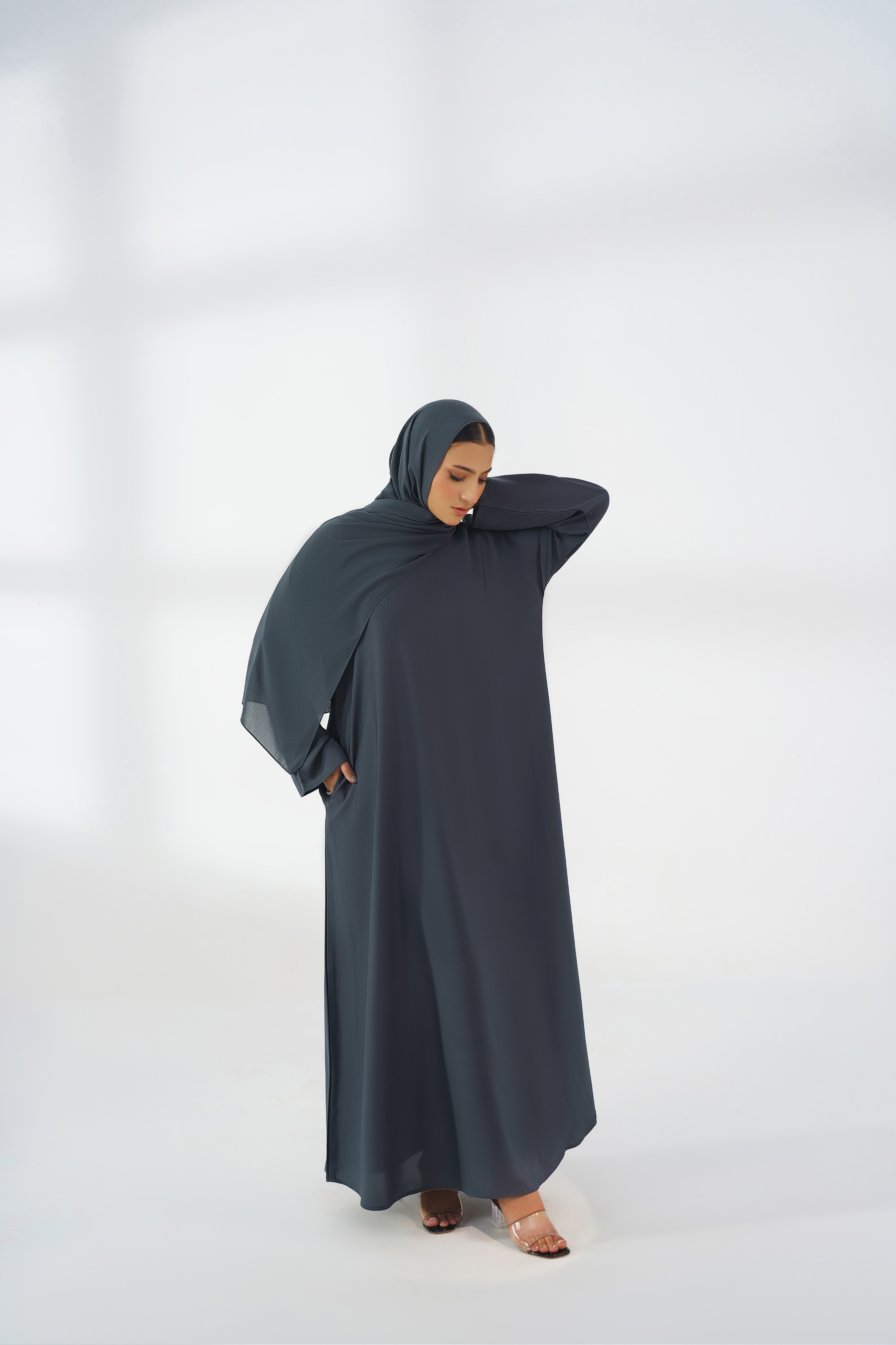 Gray BASIC ABAYA