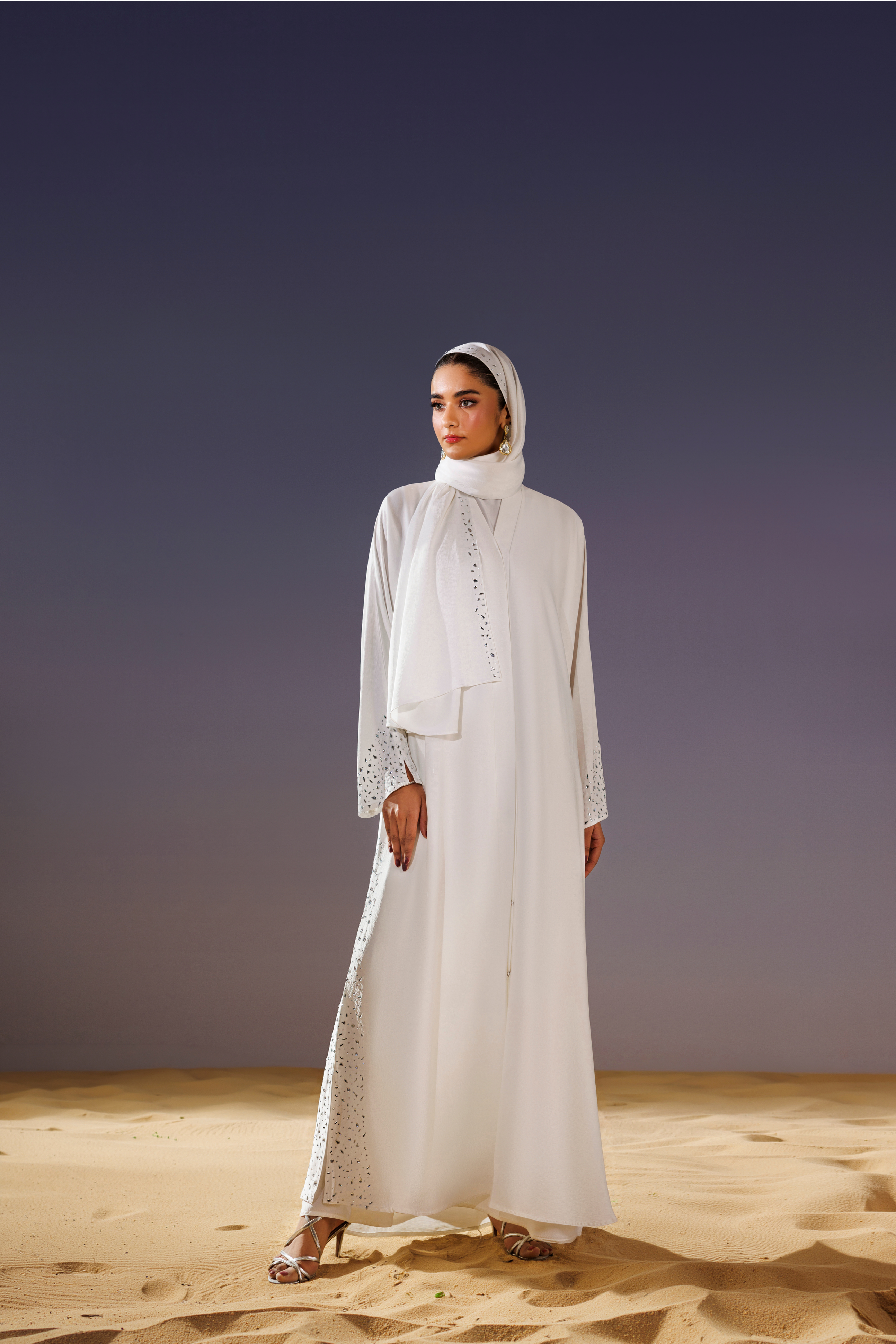 Etoile Noir Abaya