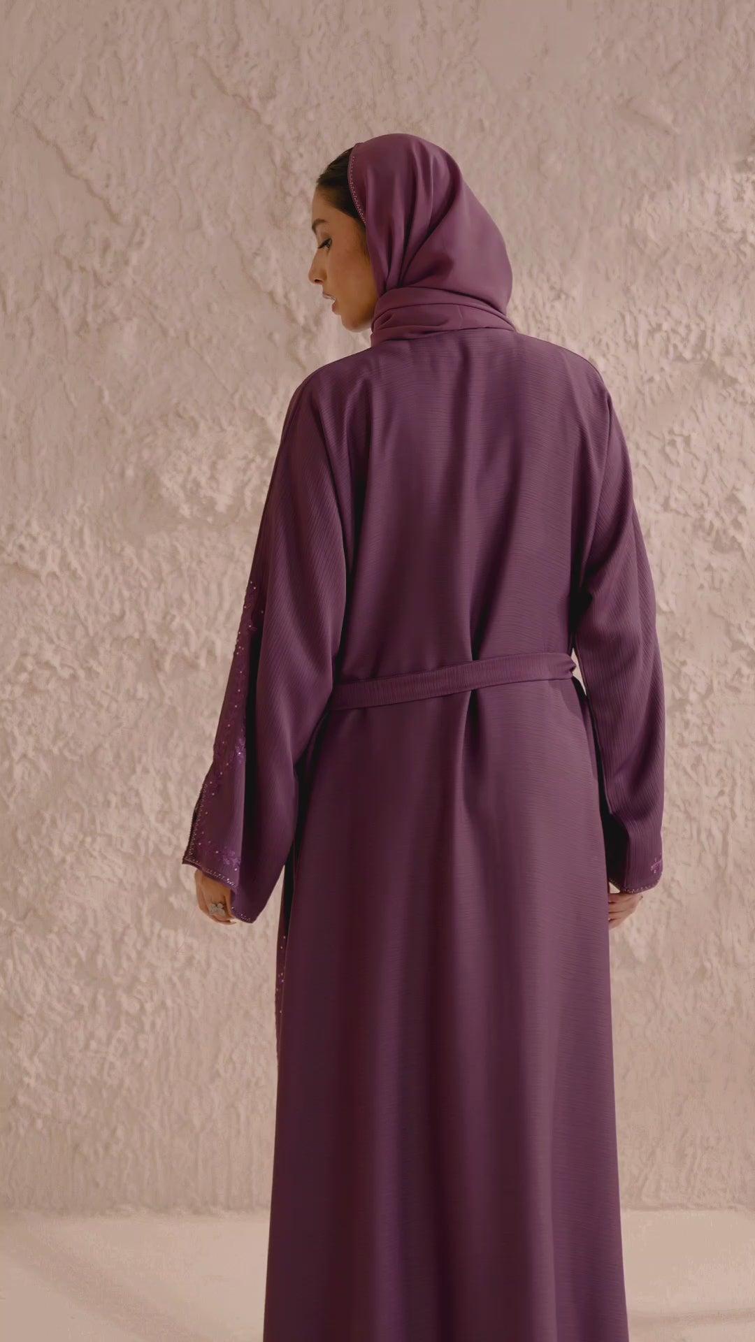 Chocked abaya